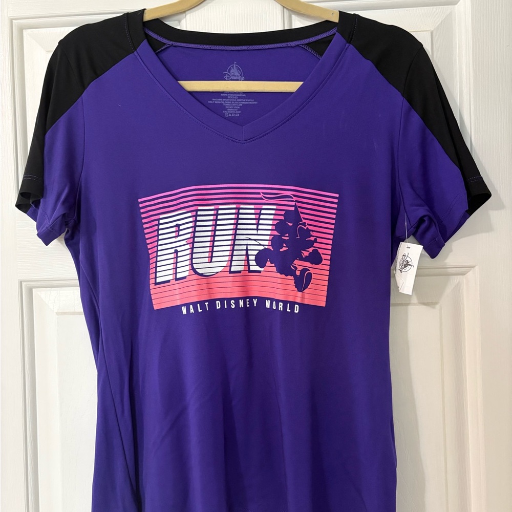 NWT RunDisney Women's Purple and Black Short Sleeve Tee